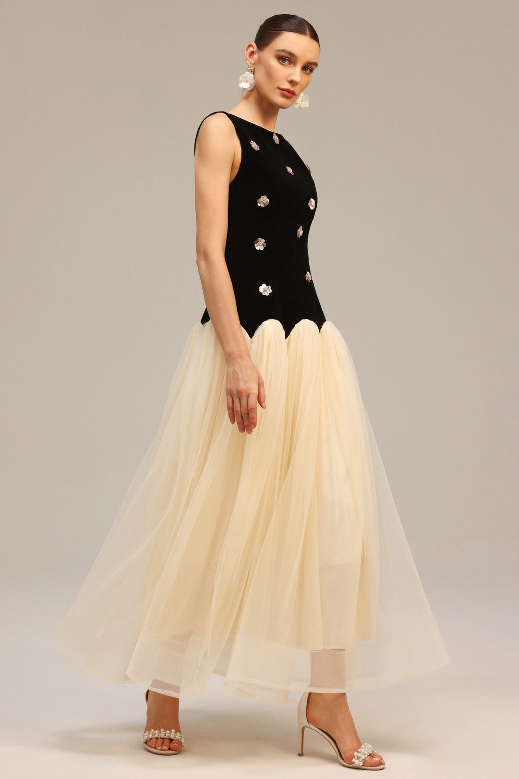 Roto Sleeveless Sequin Flowers Maxi Dress