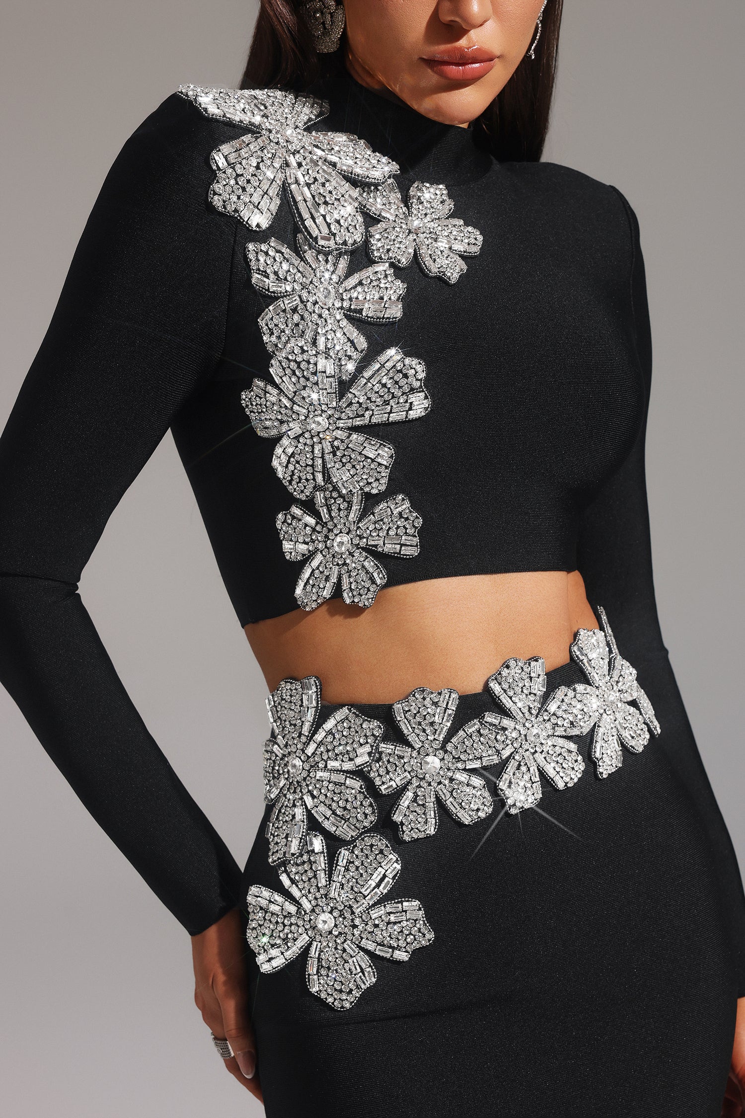 Ulama Choker Long Sleeve Diamond Flowers Bandage Maxi Two-Piece Set	