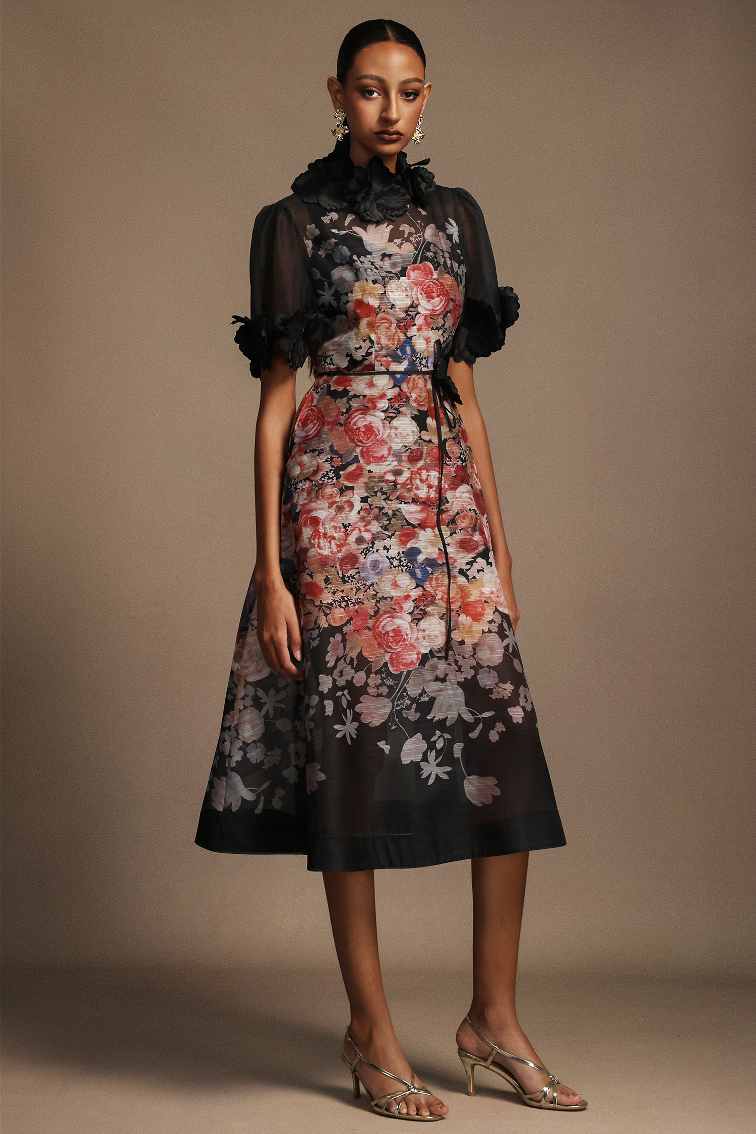 Haliya Short Sleeves Flowers Printed Midi Dress	