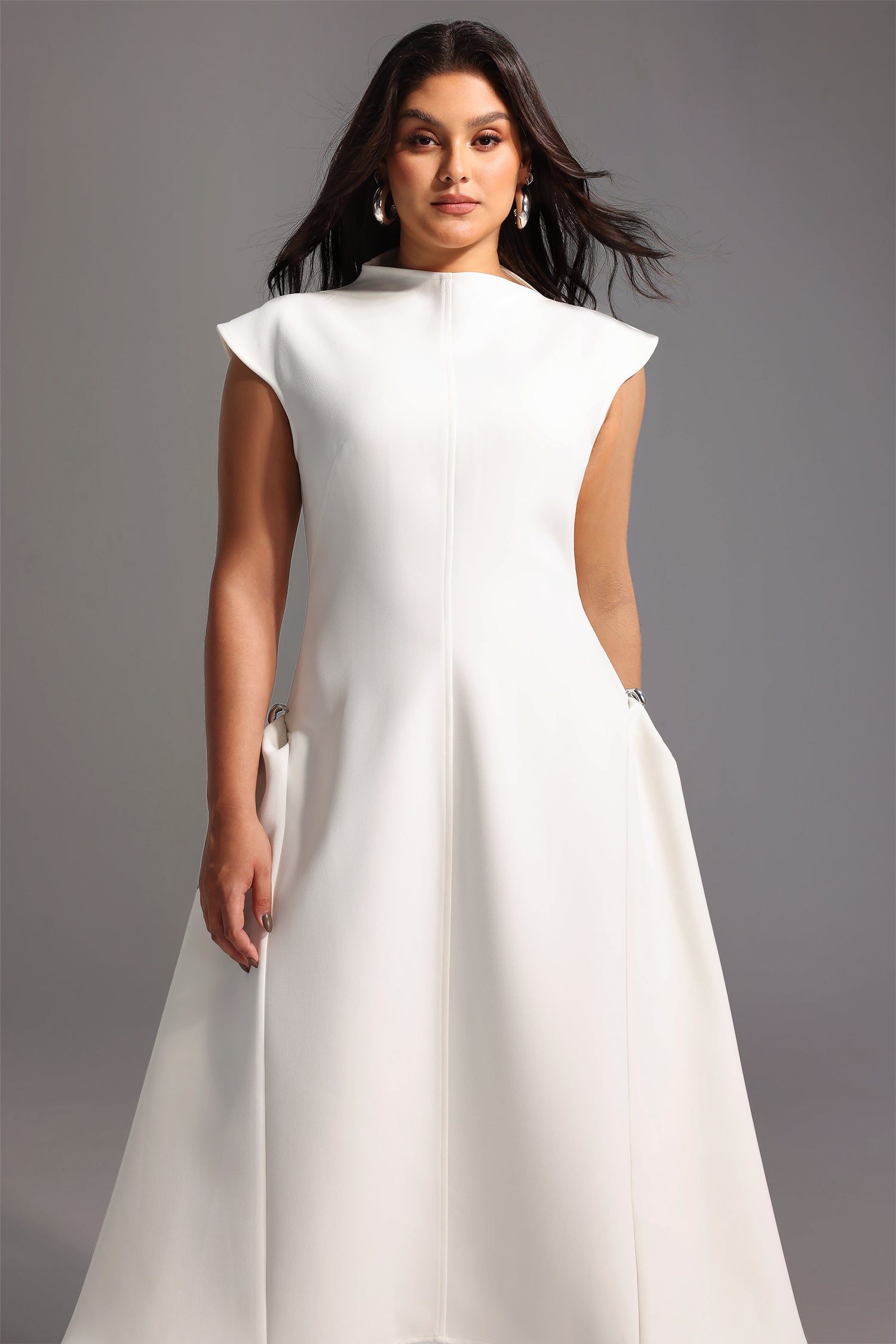 Paca Choker Sleeveless Maxi Dress	