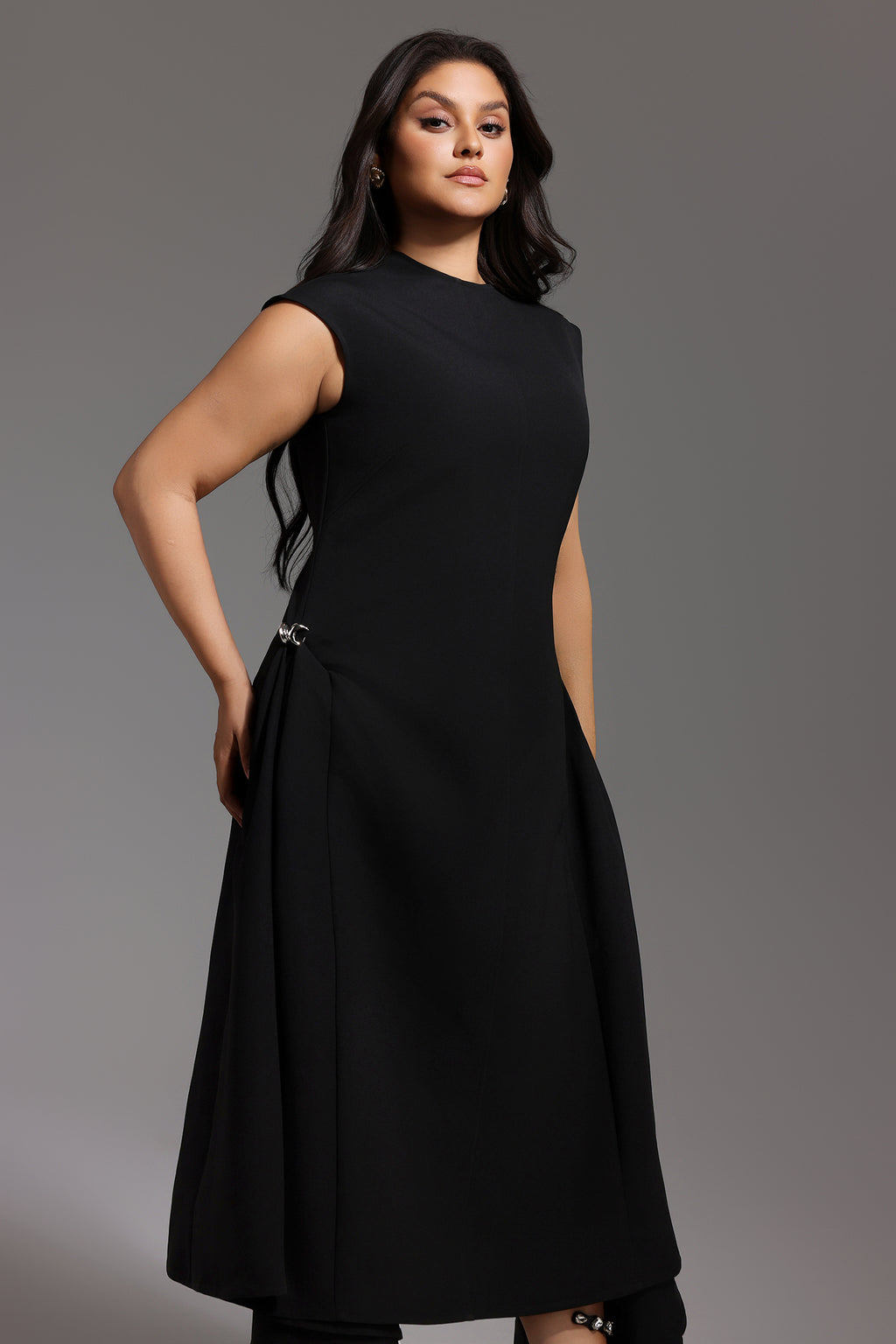 Paca Choker Sleeveless Maxi Dress	