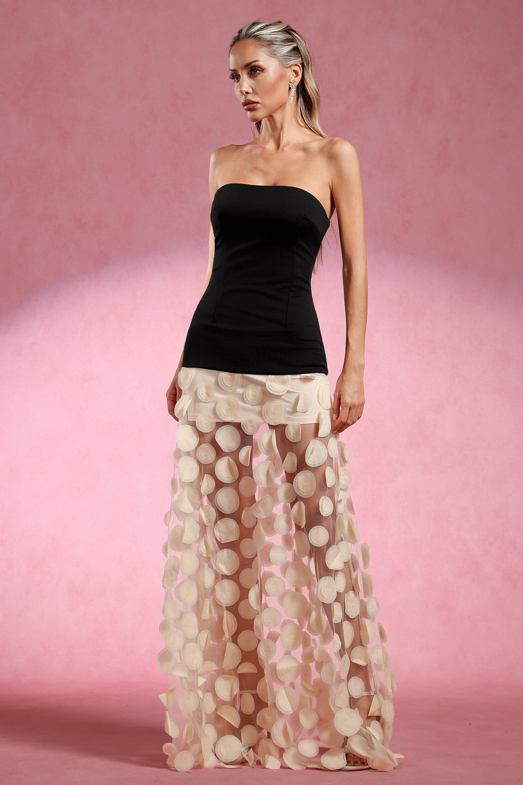 Falzer Sleeveless Netting Wafer Maxi Dress	
