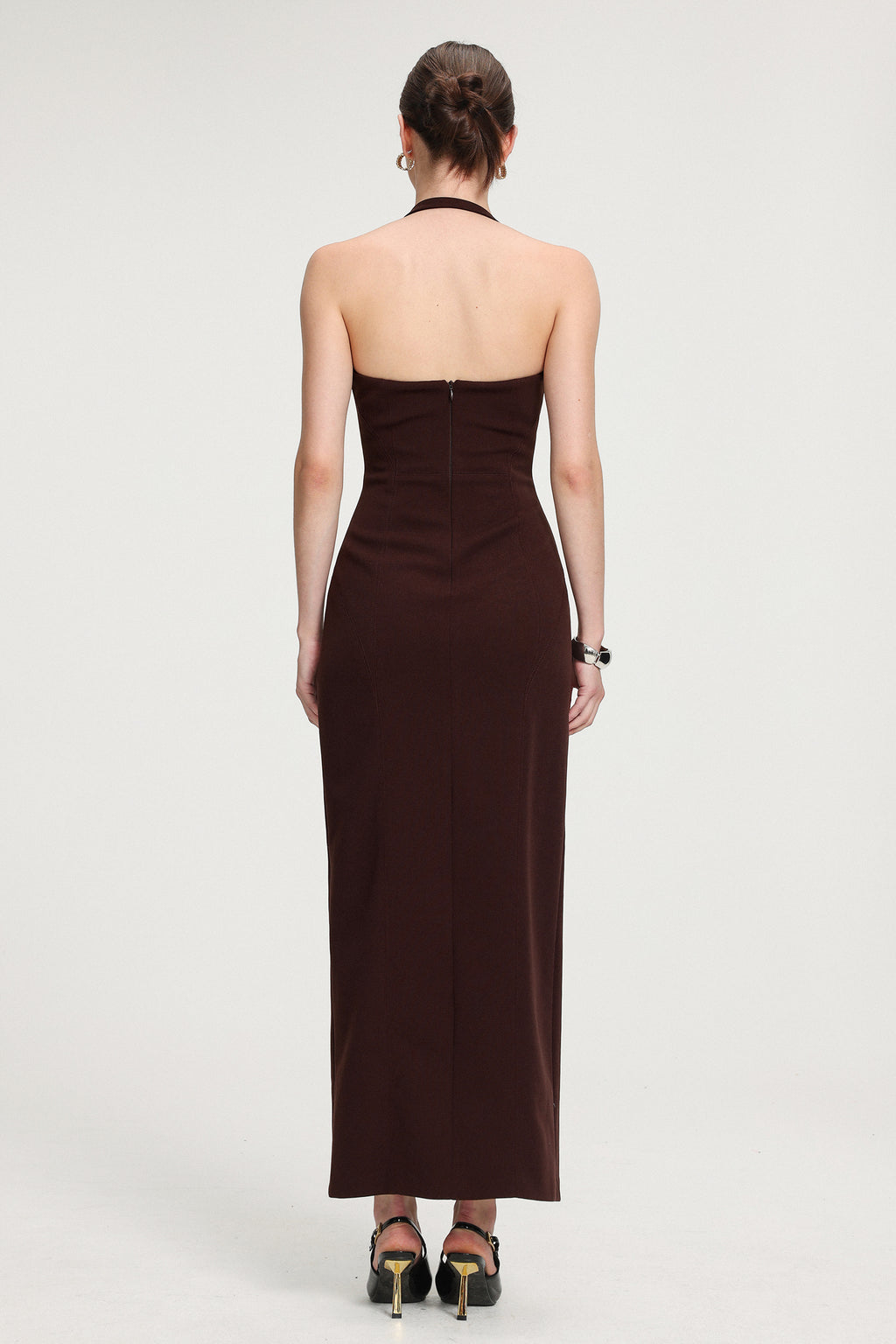 Halter Neck Slit Crepe Maxi Dress	