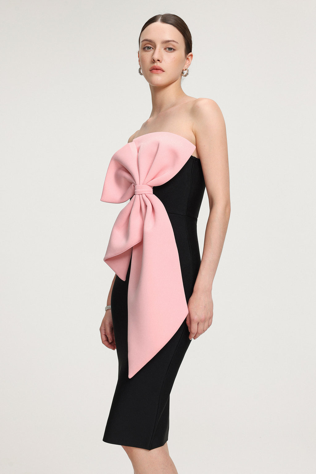 Strapless 3D Bow-Embellished Crepe Midi Dress	