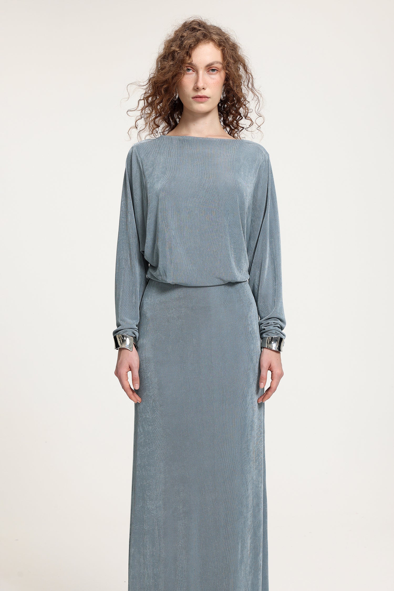 Boat Neck Dolman Sleeve Open-Back Maxi Dress	