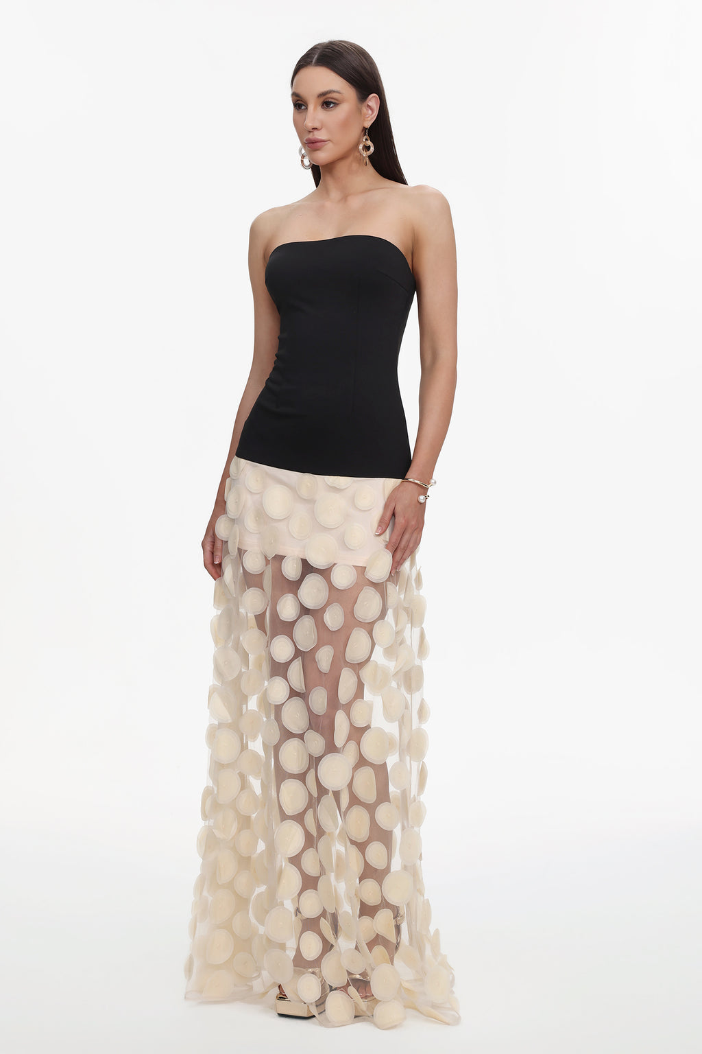 Falzer Sleeveless Netting Wafer Maxi Dress	