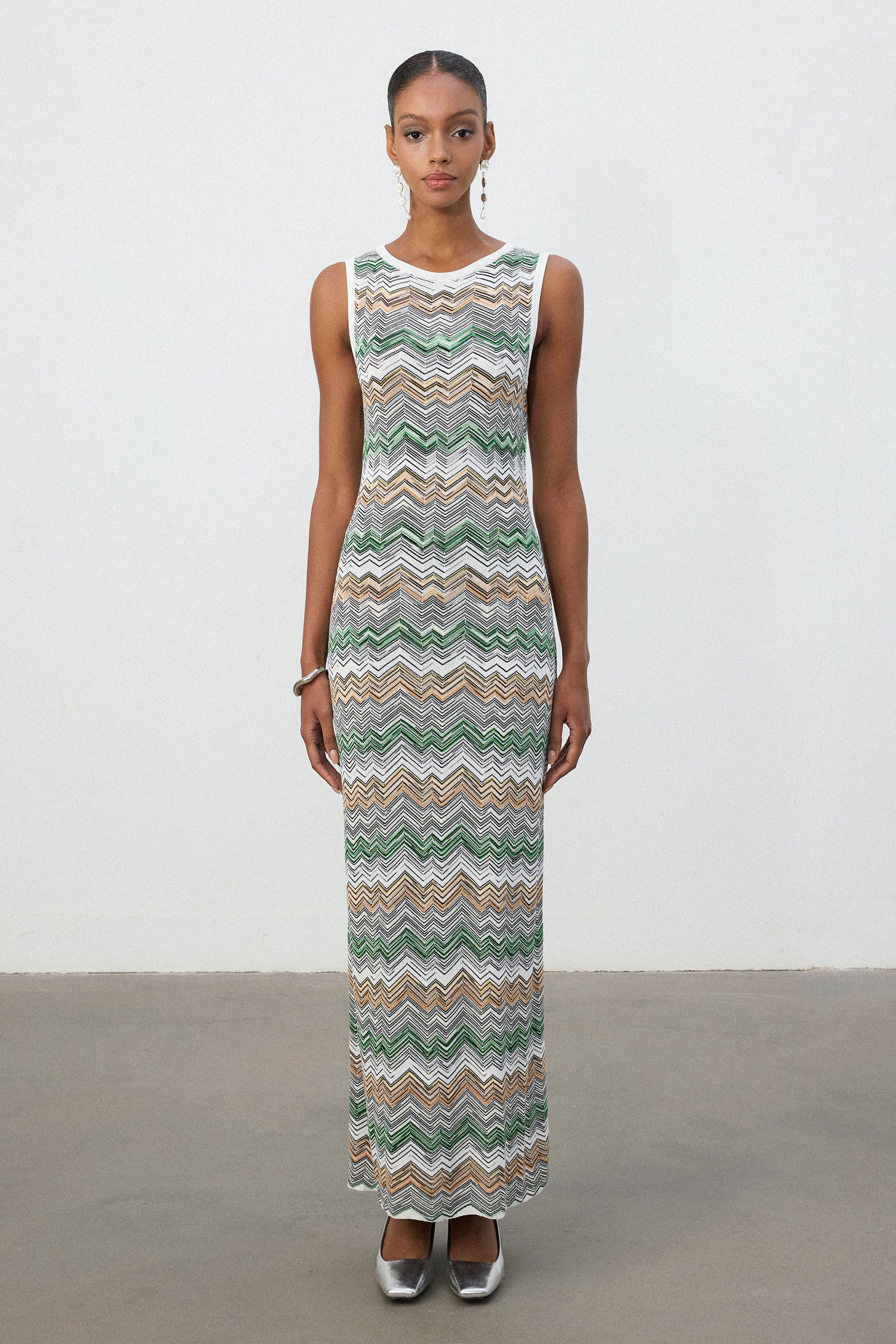 Earthy Chevron Knit Sleeveless Maxi Dress	