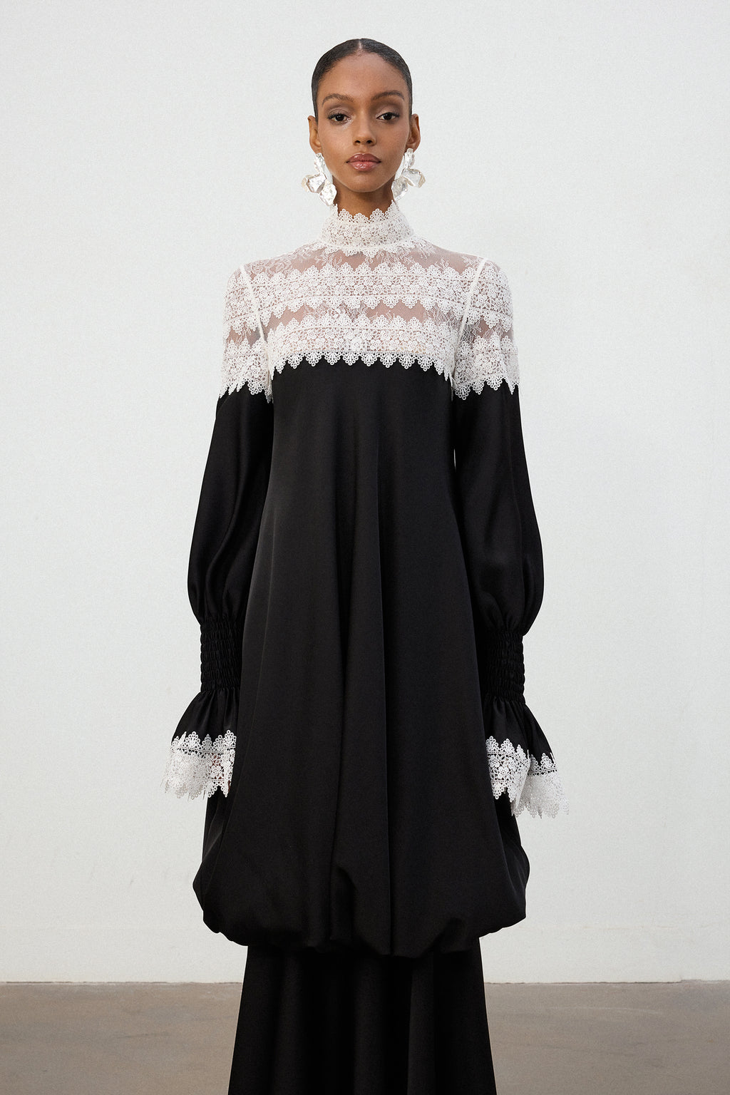 Romantic Lace-Trim Black Floor-Length Skirt	