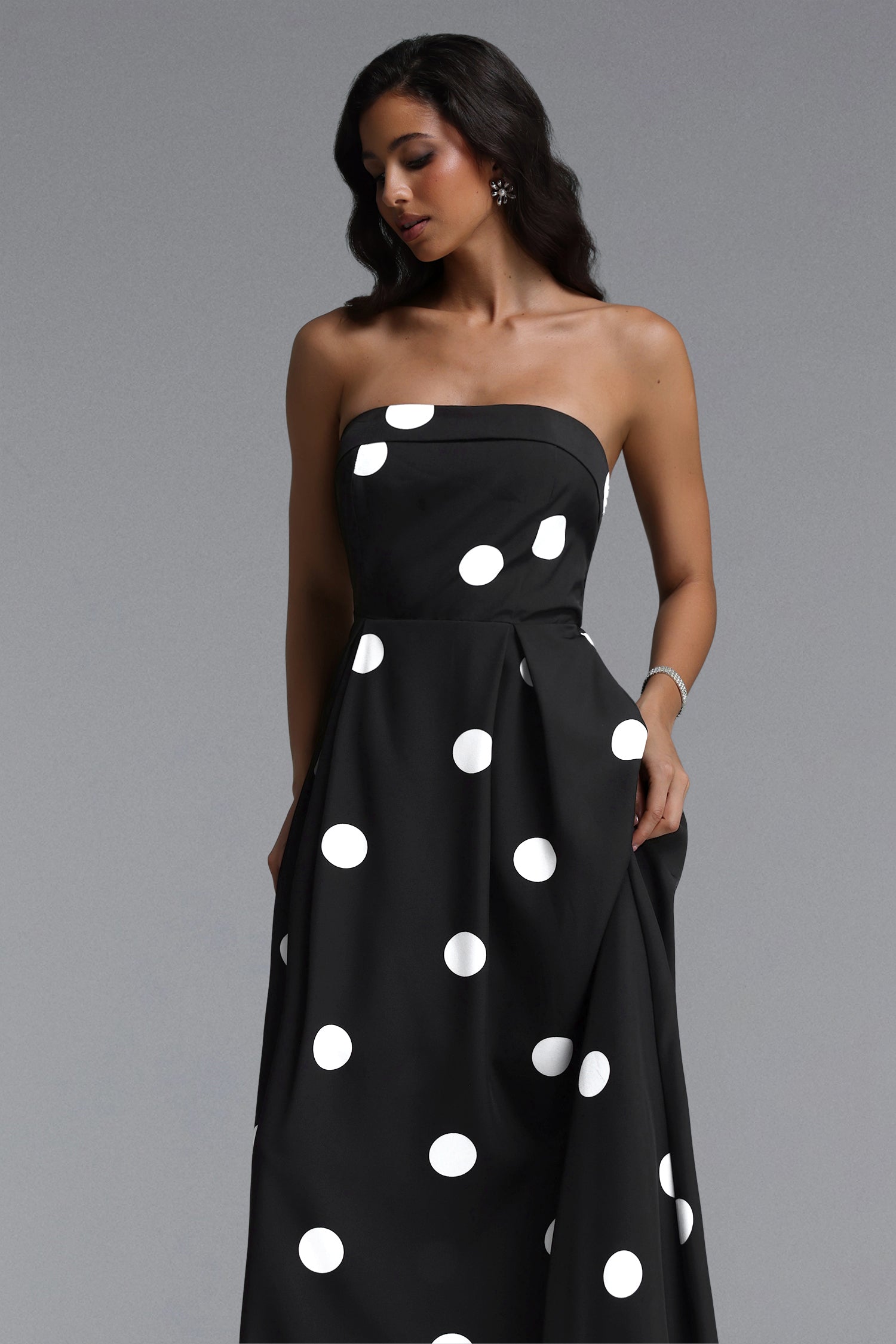 Marley Elegant Tailored Sleeveless Polka Dot Woven Maxi Dress	