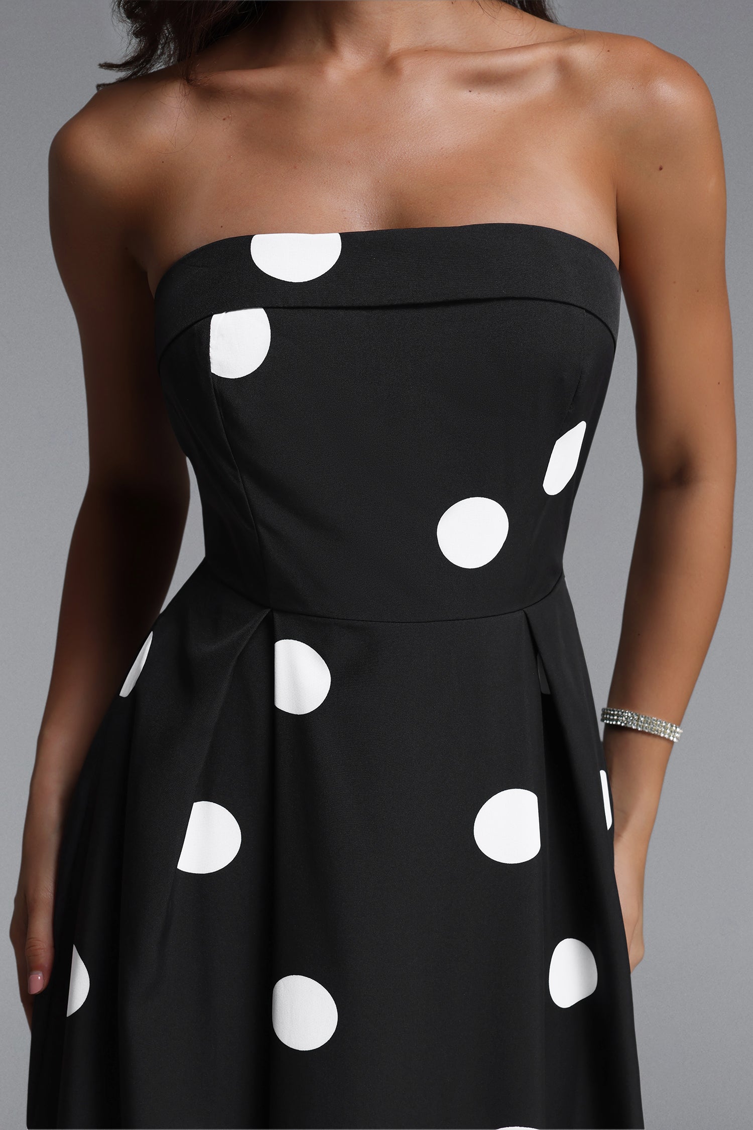 Marley Elegant Tailored Sleeveless Polka Dot Woven Maxi Dress	