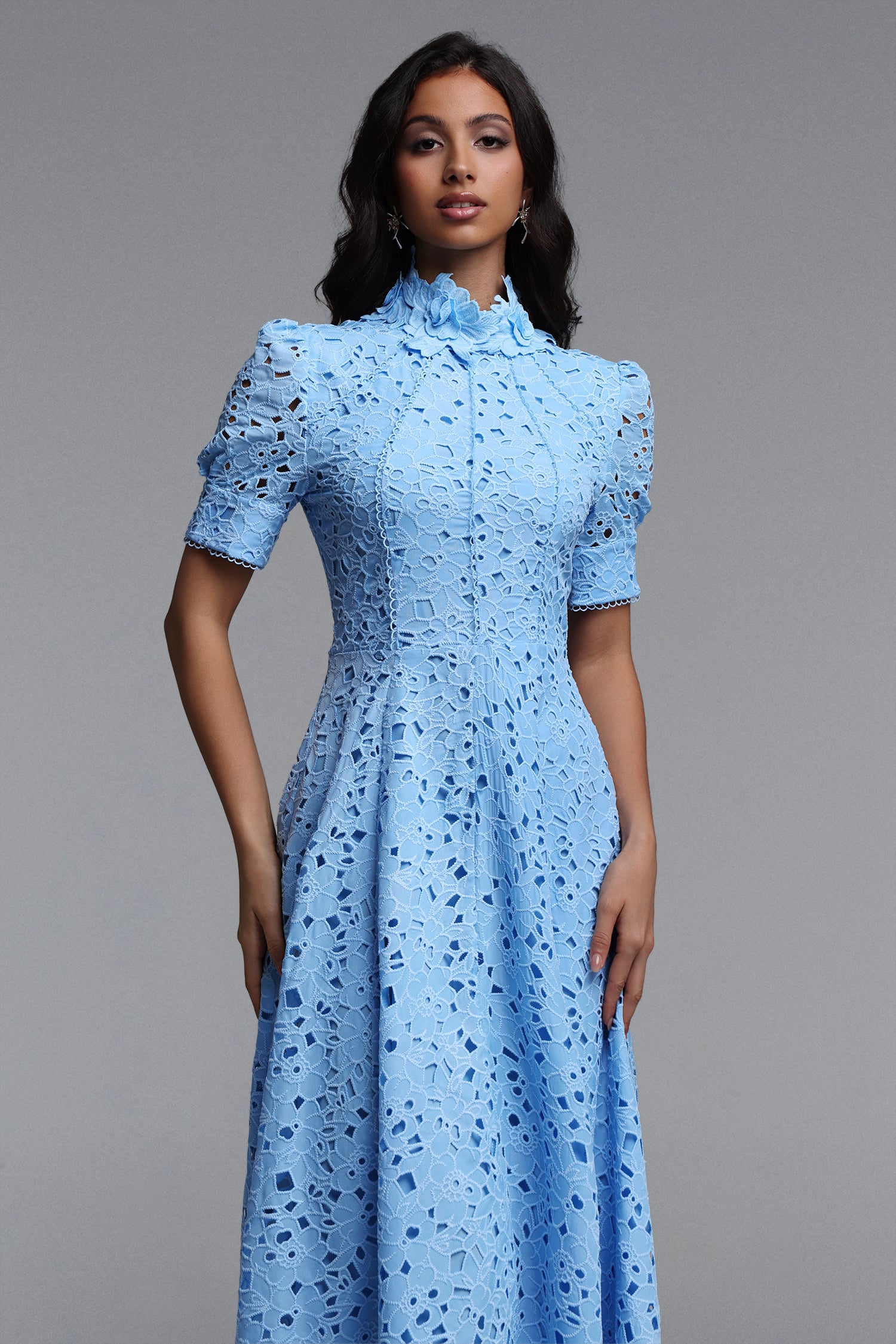 Kitsu Short Sleeve Midi Dress	