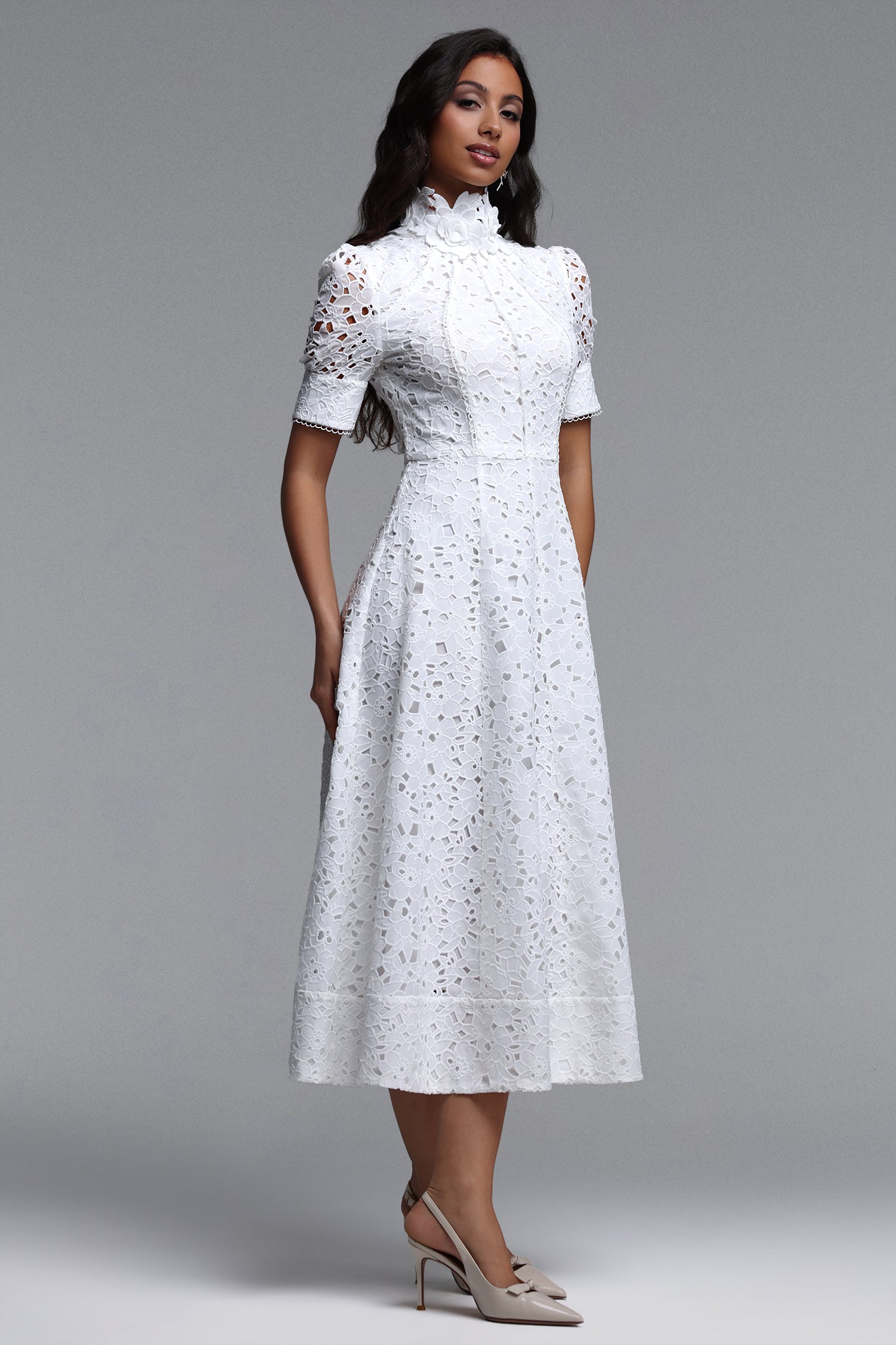 Kitsu Short Sleeve Midi Dress	