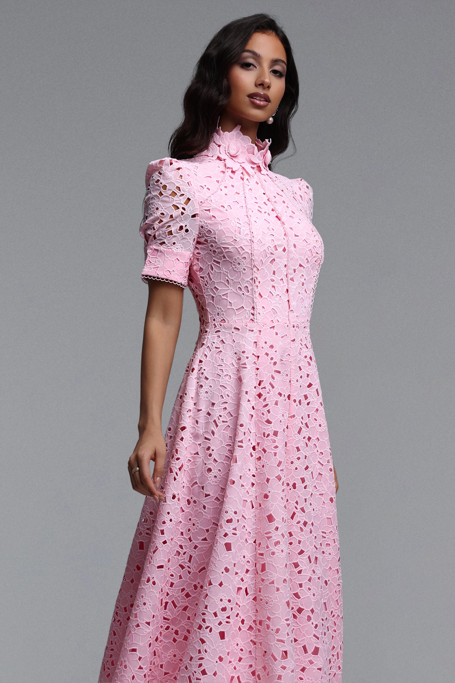 Kitsu Short Sleeve Midi Dress	