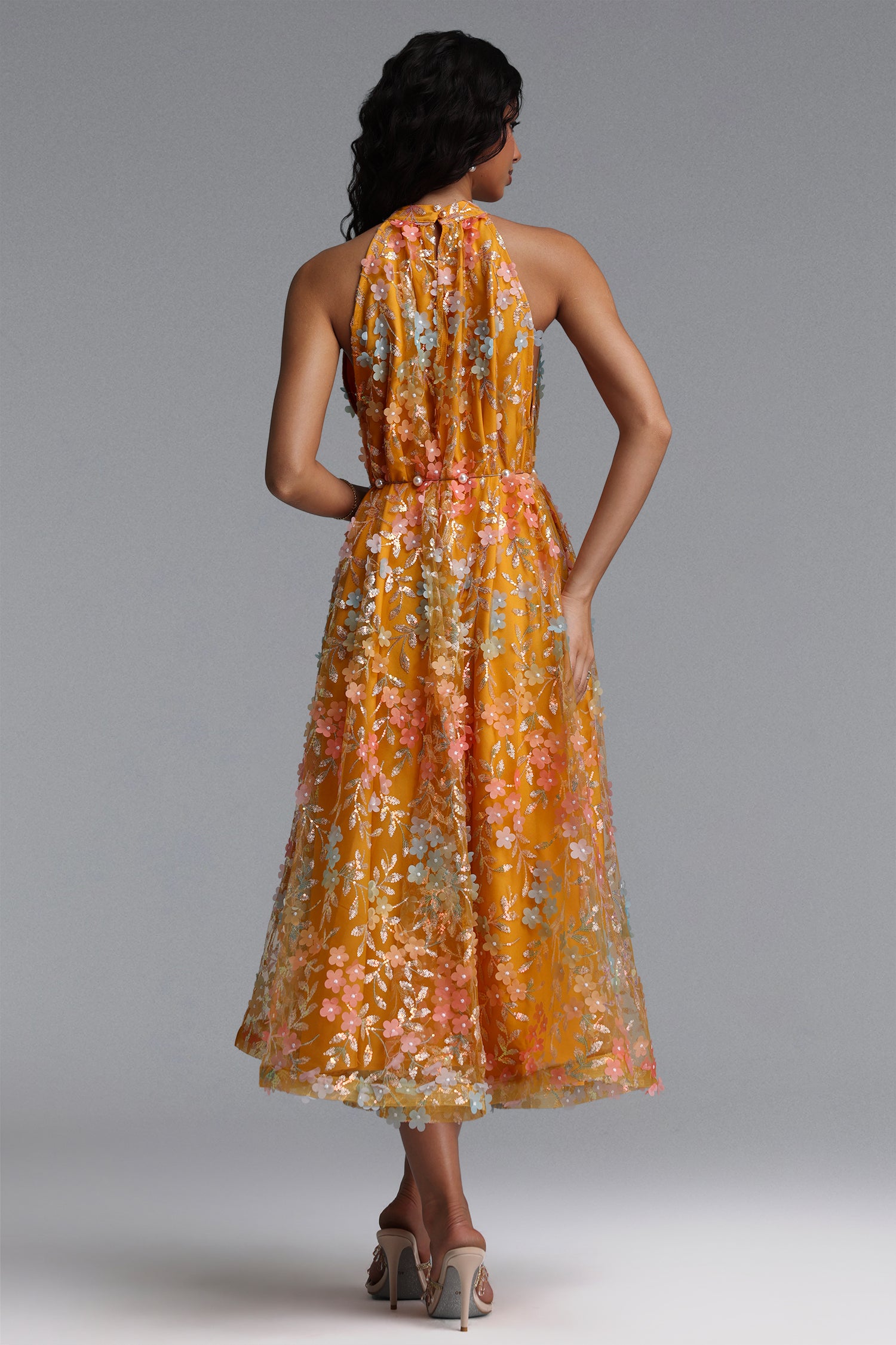 Vleah Resort Flowy Sleeveless Floral Woven Maxi Dress	