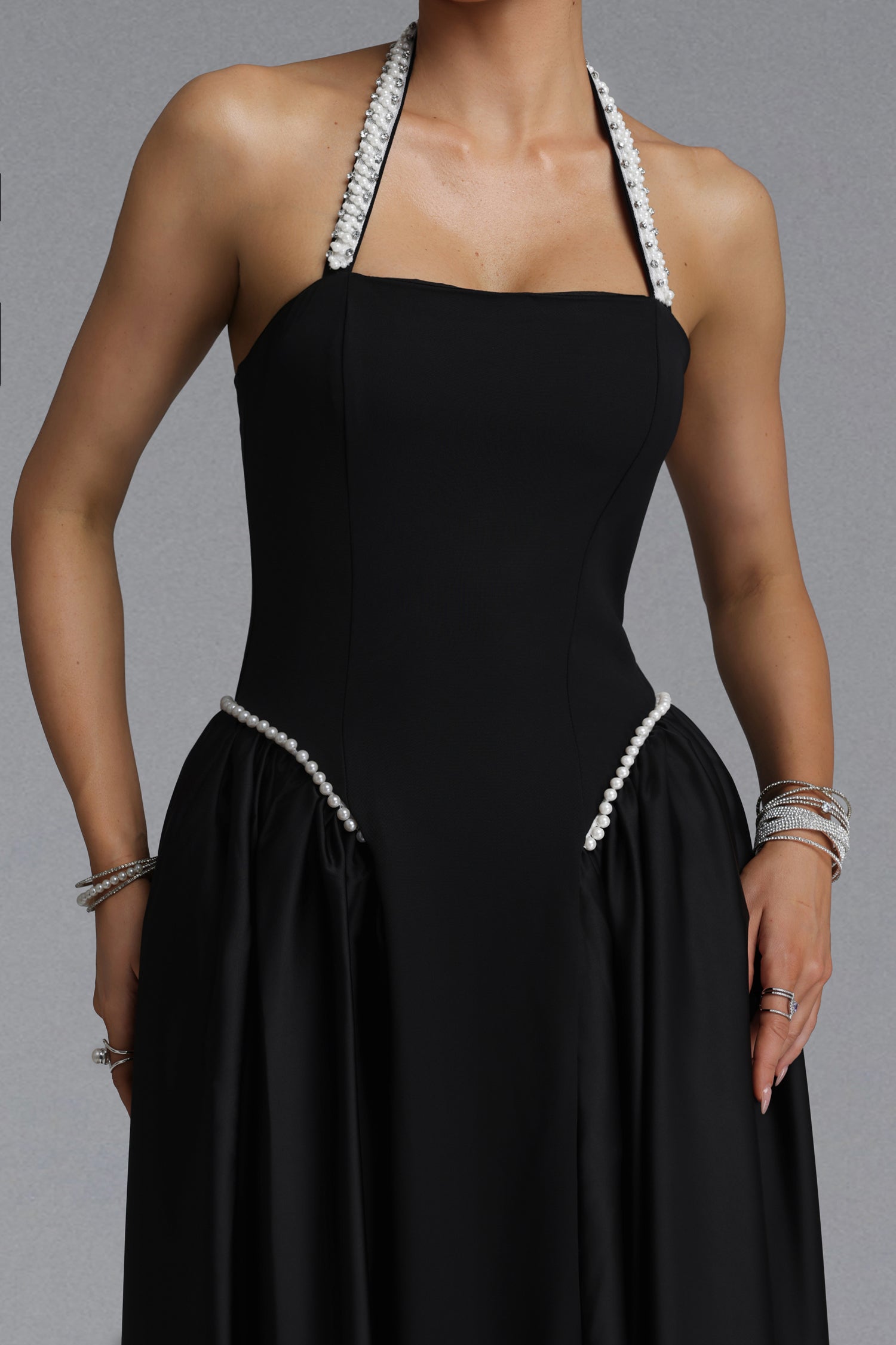 Ilsa Elegant Slim Pearl Halter Gathered Satin Midi Evening Dress	
