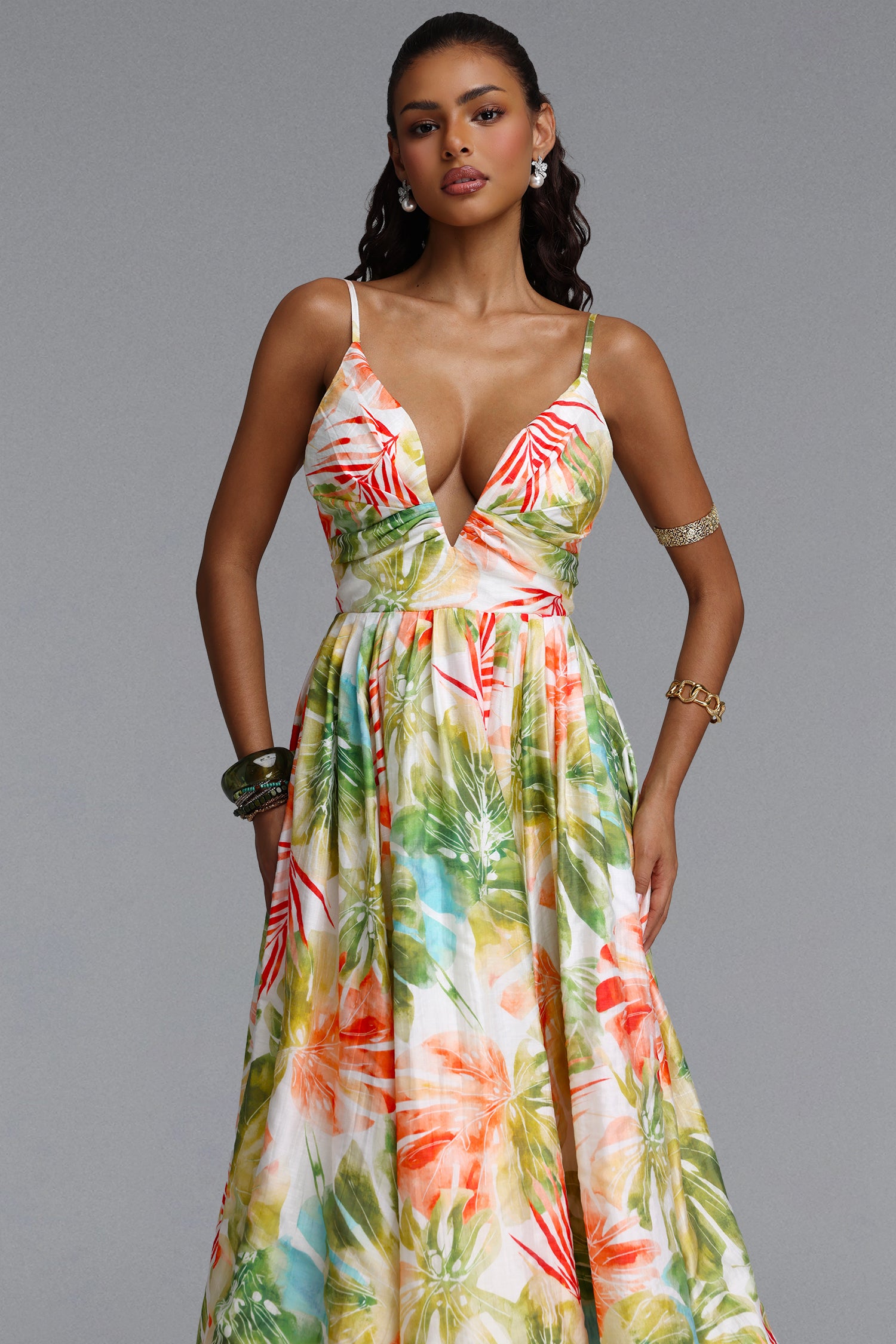 Kamaria Romantic Cinched V Neck Spaghetti Strap Ruched Floral Print Woven Maxi Dress	
