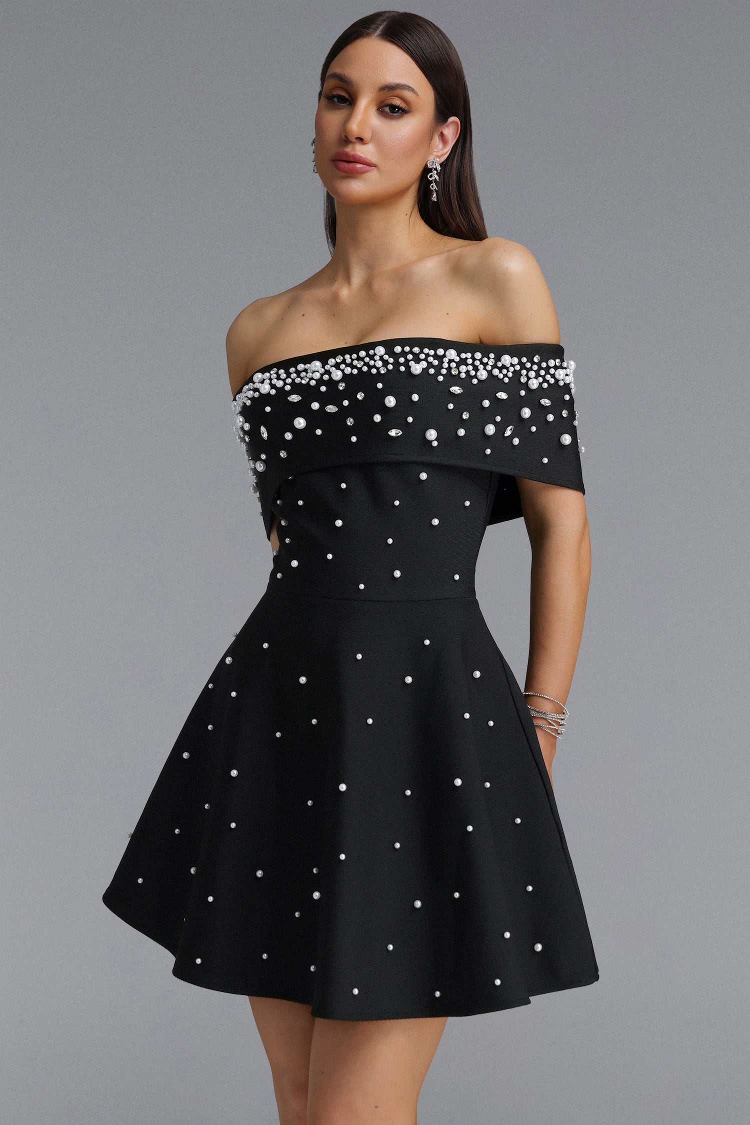 Kawayi Elegant Fitted Off Shoulder Pearl A-line Mini Bandage Dress	