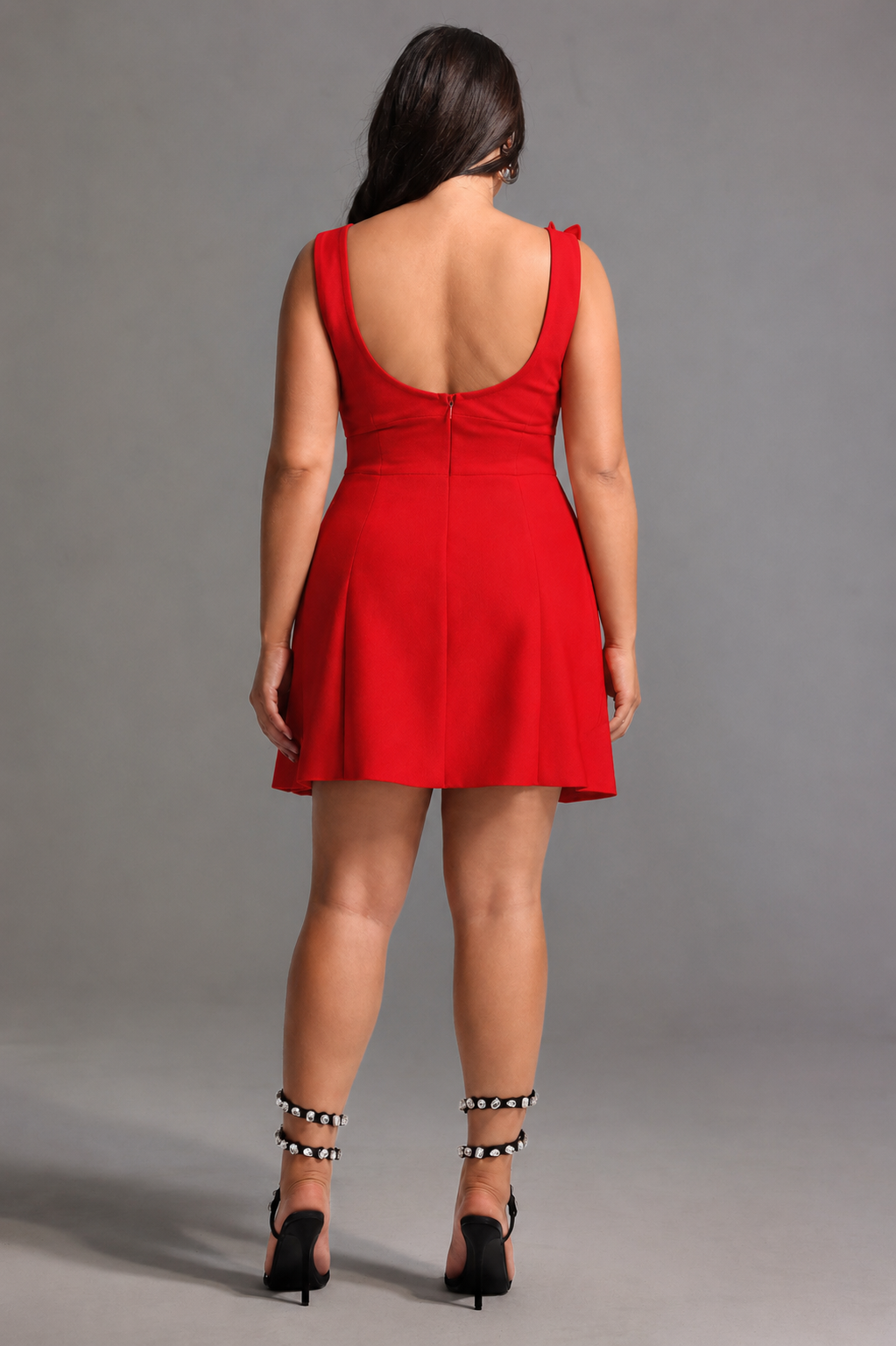 Juyce Romantic Contour Deep V Floral Bandage Mini Dress	